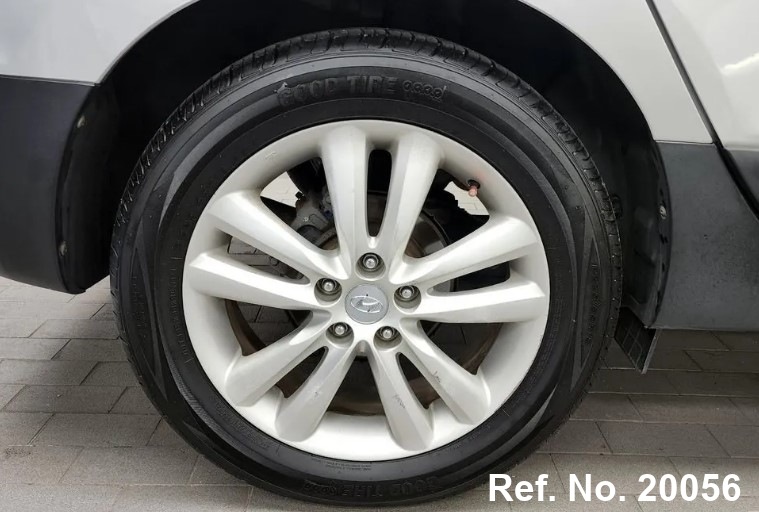  Hyundai / Tucson Stock No. 20056